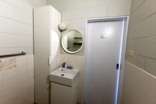 Un baño de Breeze Inn 13 Princes Highway, Ulladulla