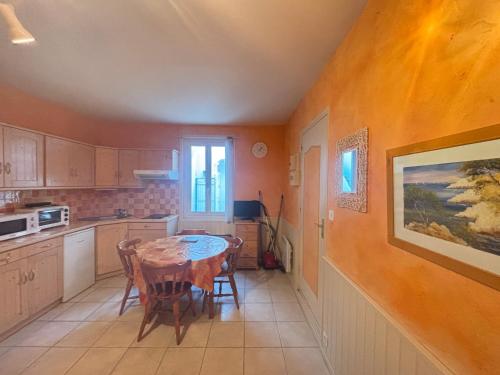 Studio pour 4 près de la plage et du marché, bien équipé - FR-1-197-614