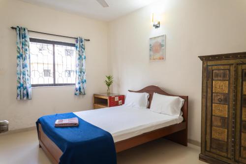 Postel nebo postele na pokoji v ubytování 2BHK Private Apartment