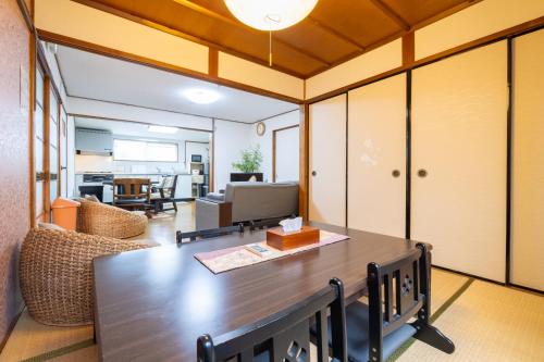Guest House Cloud9-Near JR Nijo Sta