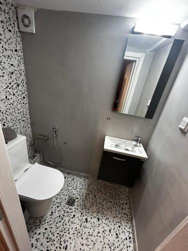 Allou home 26