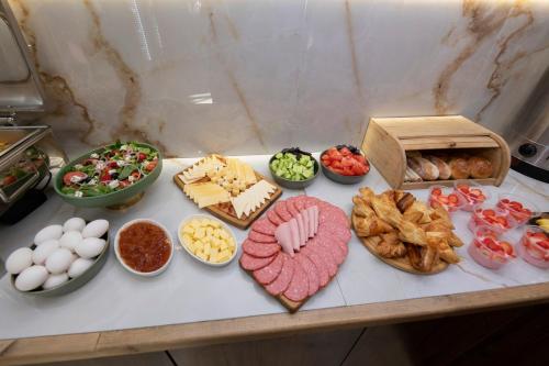 Gallery image of Aleppo Hotel in Yerevan