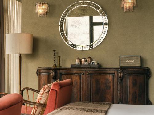Фотография из галереи Soho House Istanbul в Стамбуле