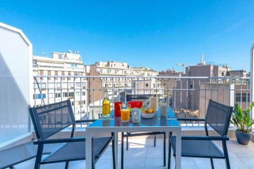 Athens Central-Opulent and Luxurious Suites-Balcony & Views Acropolis Hills