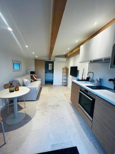 Cosy Studio Fréjus Centre Historique