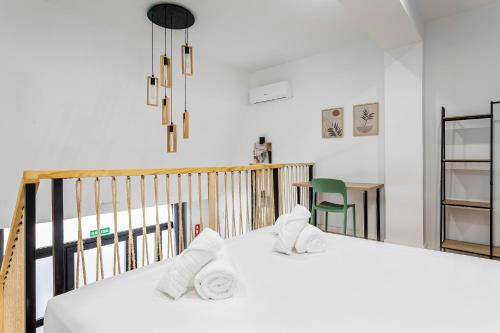 Marie Curie Flats, Lovely Duplex 2