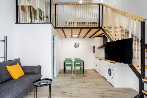 Marie Curie Flats, Lovely Duplex 2