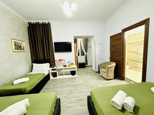 Termini luxury home