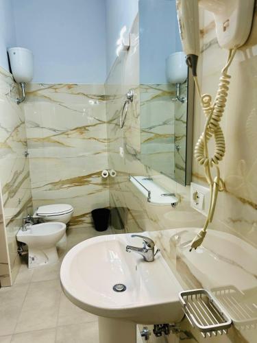 Termini luxury home