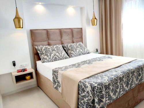 Heated swimming pool, stunning sea view terrace a7,