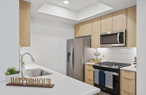 Gallery image of Sunset Duo 2 bedroom Charm with FREE Parking in Los Angeles