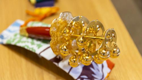 a bunch of gold awards sitting on a table at Hanare no yado Kamigakure in Takachiho