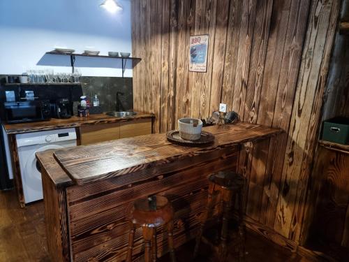 Photo de la galerie de l'établissement Prestigieuse Résidence N 4 - CENTRE - parking privé, à Bellac