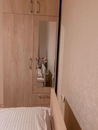 Ein Bett oder Betten in einem Zimmer der Unterkunft Mestia Rooms