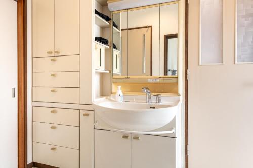 -Kameria- Within walking distance of Shinjuku Station