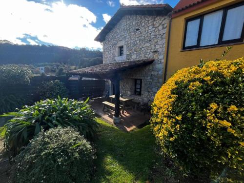 Κήπος έξω από το Casa Lula 2 Pendueles Llanes
