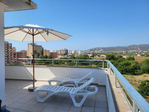 ÁTICO AQUA PEÑÍSCOLA, 2ª Linea de Playa, Parking y Piscina