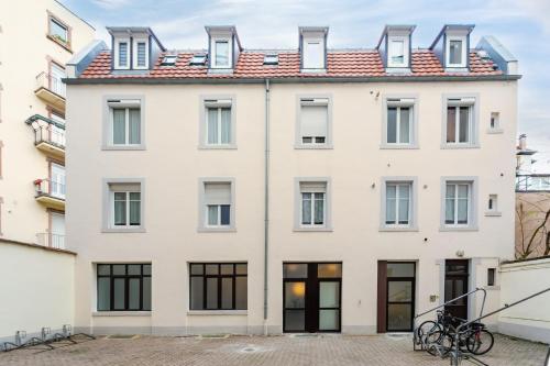 Grand appart - Hyper centre - 8 pers - Strasbnb