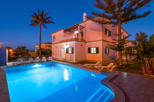 Villa Agadir - BBQ e piscina aquecível em Albufeira