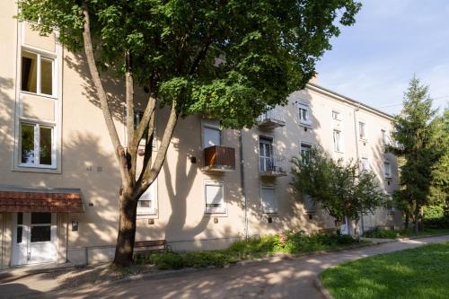 Art Home Eger 3300 Eger, 19 Egészségház utca kép - 1