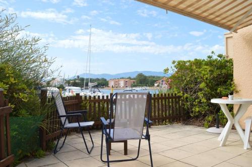 Appartement Studio cabine 4 couchages SAINT CYPRIEN SC070-065