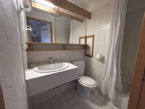 Duplex cosy 4/6 pers, proche télésiège et commerce, pkg couvert, casier à ski – Méribel