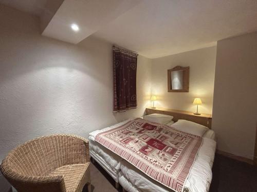 Duplex cosy 4/6 pers, proche télésiège et commerce, pkg couvert, casier à ski – Méribel