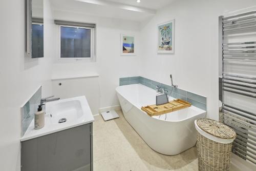 Bilik mandi di Host & Stay - Harrow Bothy