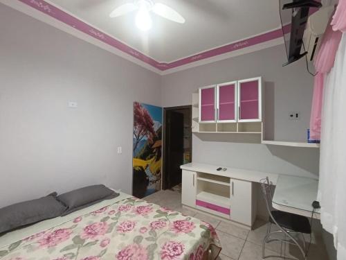 Η κουζίνα ή μικρή κουζίνα στο Hostel Raizer