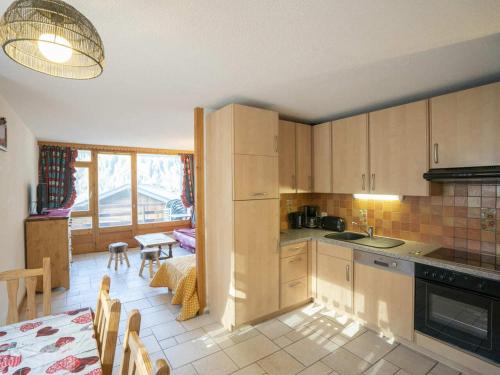 Appartement cosy 2 pièces, 5 pers., Châtel, 300m centre, 500m remontées, balcon sud, parking inclus - FR-1-676-84