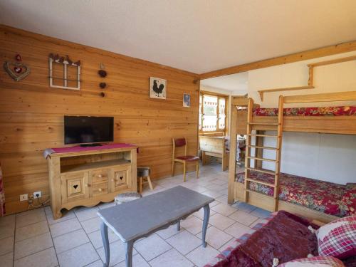 Appartement 2 pièces avec balcon, animaux admis