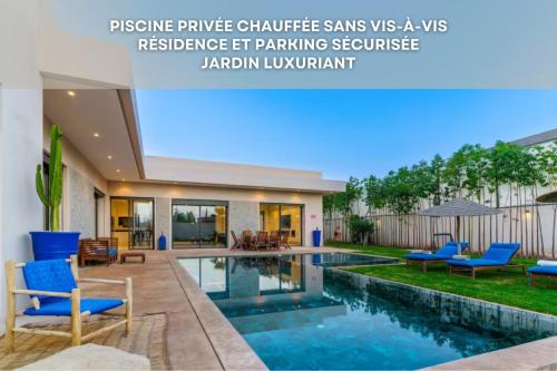 a villa with a swimming pool and blue chairs at Villa AZUR - Wifi, Piscine chauffée, Sans vis-à-vis in Marrakech