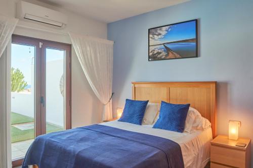 Villa Vino, Los Altos - Heated Pool, AC, Panorama Sea Views