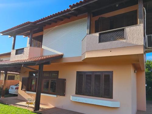 Bygningen som feriehuset ligger i