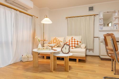 Ruang duduk di Shinjuku 2 stops new mansion free WiFi nakano area