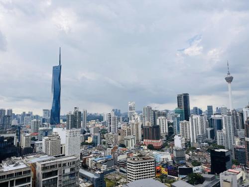 アパートメントから撮影された、または一般的なクアラルンプールの景色