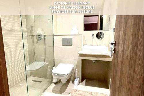 Koupelna v ubytování Mama cosy - Clim, Wifi, Piscine en centre ville