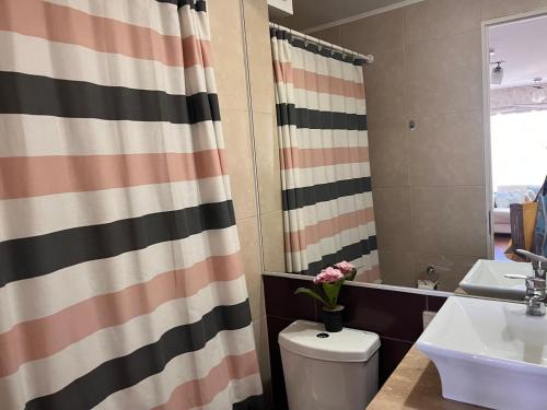Ένα μπάνιο στο Departamento 606
