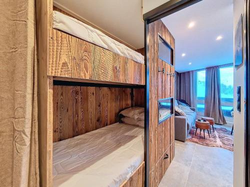 Studio moderne skis aux pieds avec balcon - FR-1-344-1019