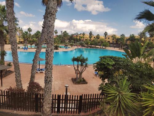 Tamarindo 27 pool front next to the dunes, free WIFI