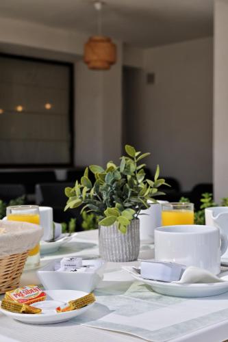 Makanan di atau berdekatan hotel