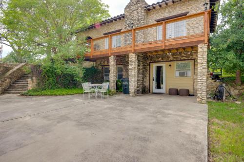 a large patio in front of a house at San Marcos Apartment on 10 Acres about 6 Mi to TSU! in San Marcos