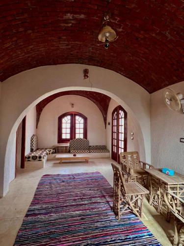 Posezení v ubytování Siwa Lodge