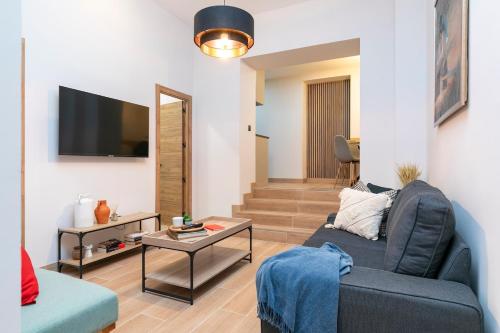 New and spacious loft area Numancia