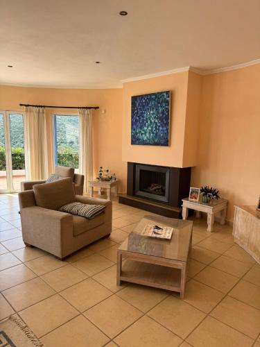 Galería fotográfica de Poros Blue Villa en Mikros Gialos