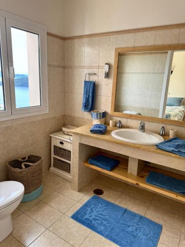 Galería fotográfica de Poros Blue Villa en Mikros Gialos