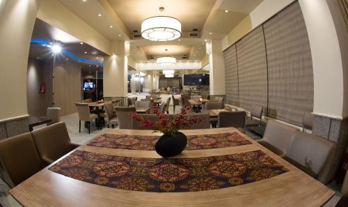 Aliakmon Hotelにあるシーティングエリア