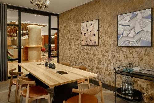 Imagen de la galería de Sheraton Amsterdam Airport Hotel and Conference Center, en Schiphol