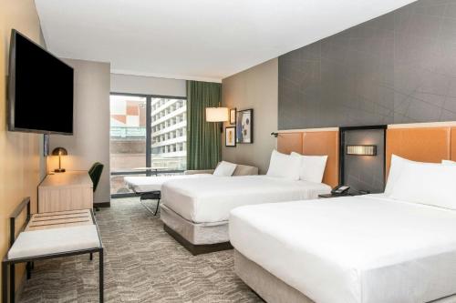 SpringHill Suites by Marriott Baltimore Downtown Convention Center Area Image
