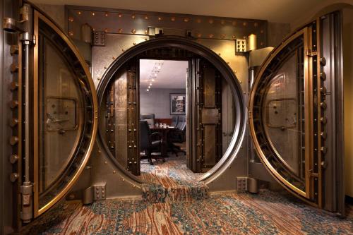 SpringHill Suites by Marriott Baltimore Downtown/Inner Harbor Image